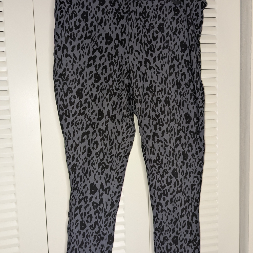 Torrid Grey & Black Leggings